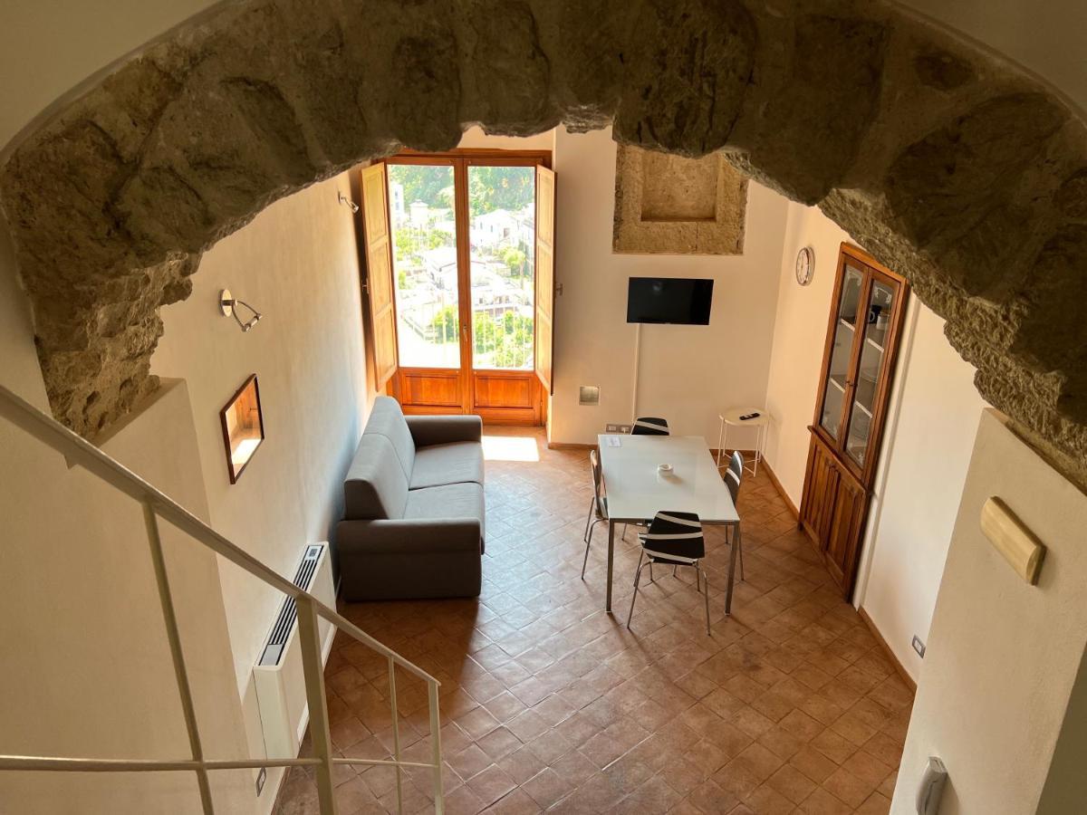 La Rupe Apartments Tropea Eksteriør bilde