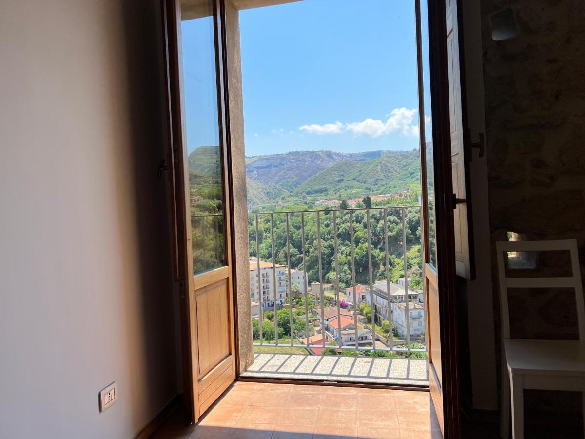 La Rupe Apartments Tropea Eksteriør bilde