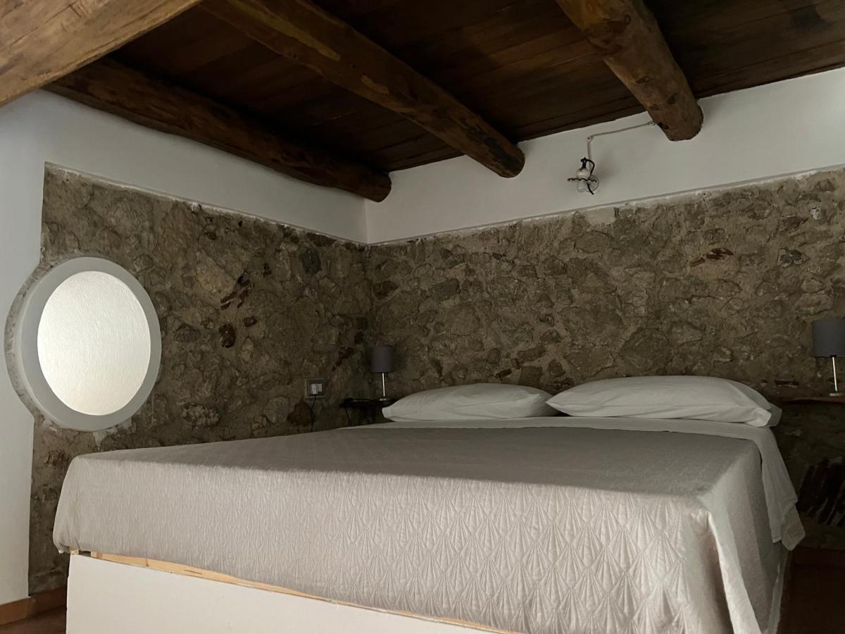 La Rupe Apartments Tropea Eksteriør bilde